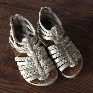 Seychelles Toddlers Gold Ankle Sandals size 6 EUC